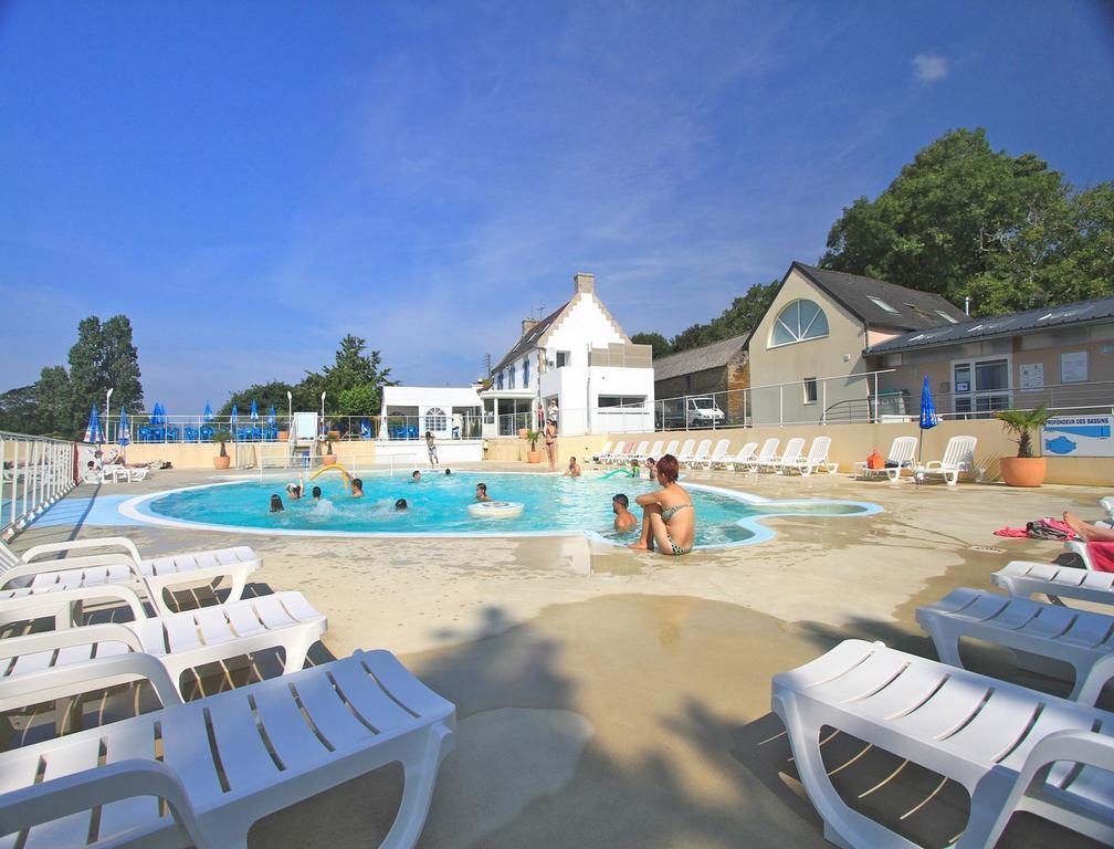 Camping Les Sables Blancs Concarneau Exterior foto
